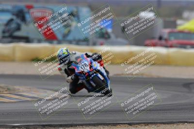 media/Jan-15-2023-SoCal Trackdays (Sun) [[c1237a034a]]/Turn 2 Set 1 (1145am)/